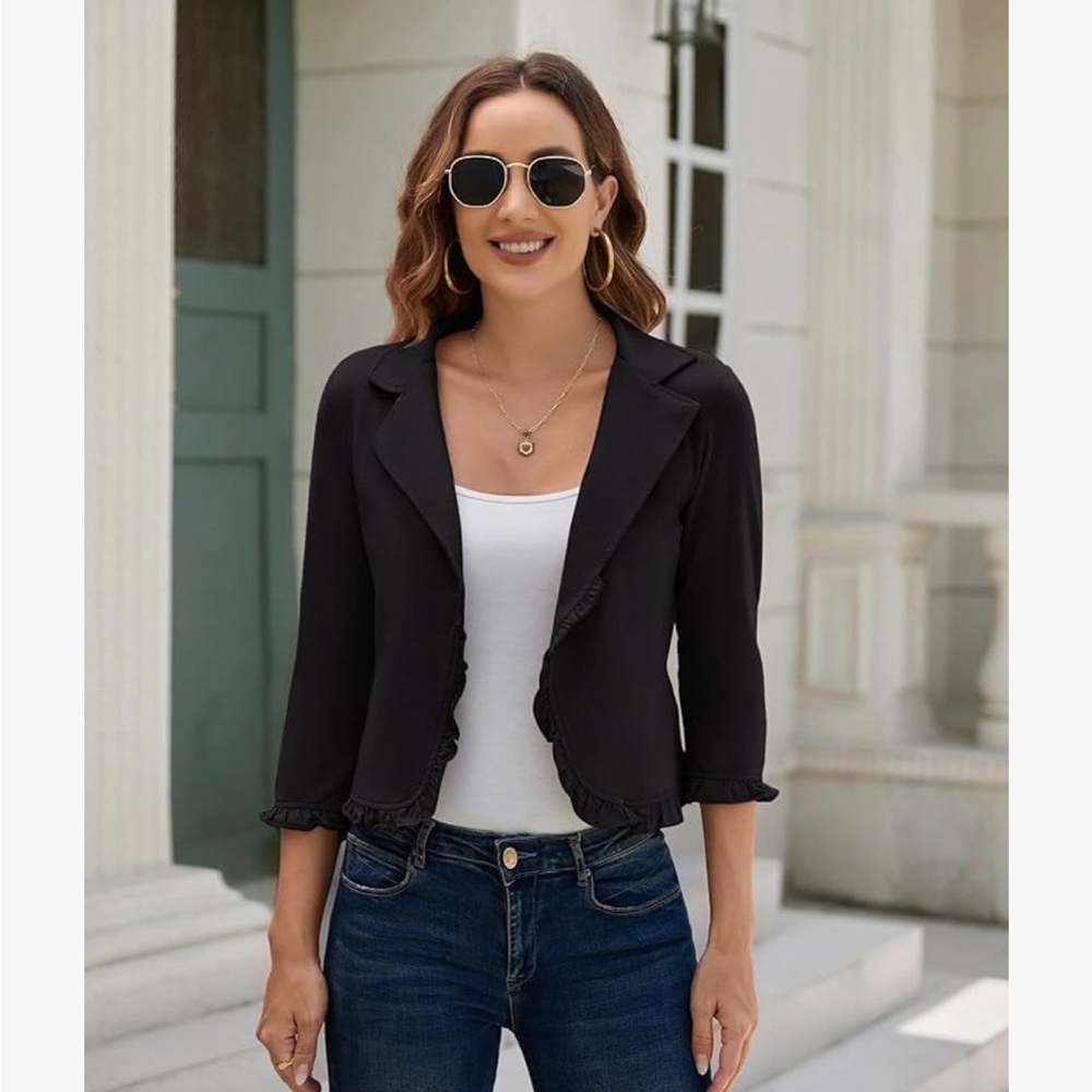 Grace Karin Soft Ruffle Jacket NWOT Black Size Small